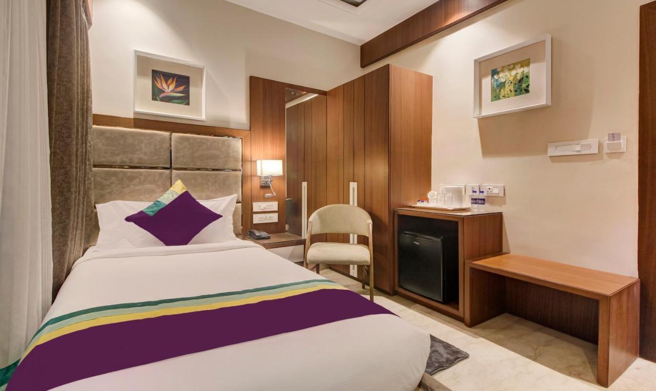 Hotel Treebo Premium Tahoora International Calcutta  Esterno foto